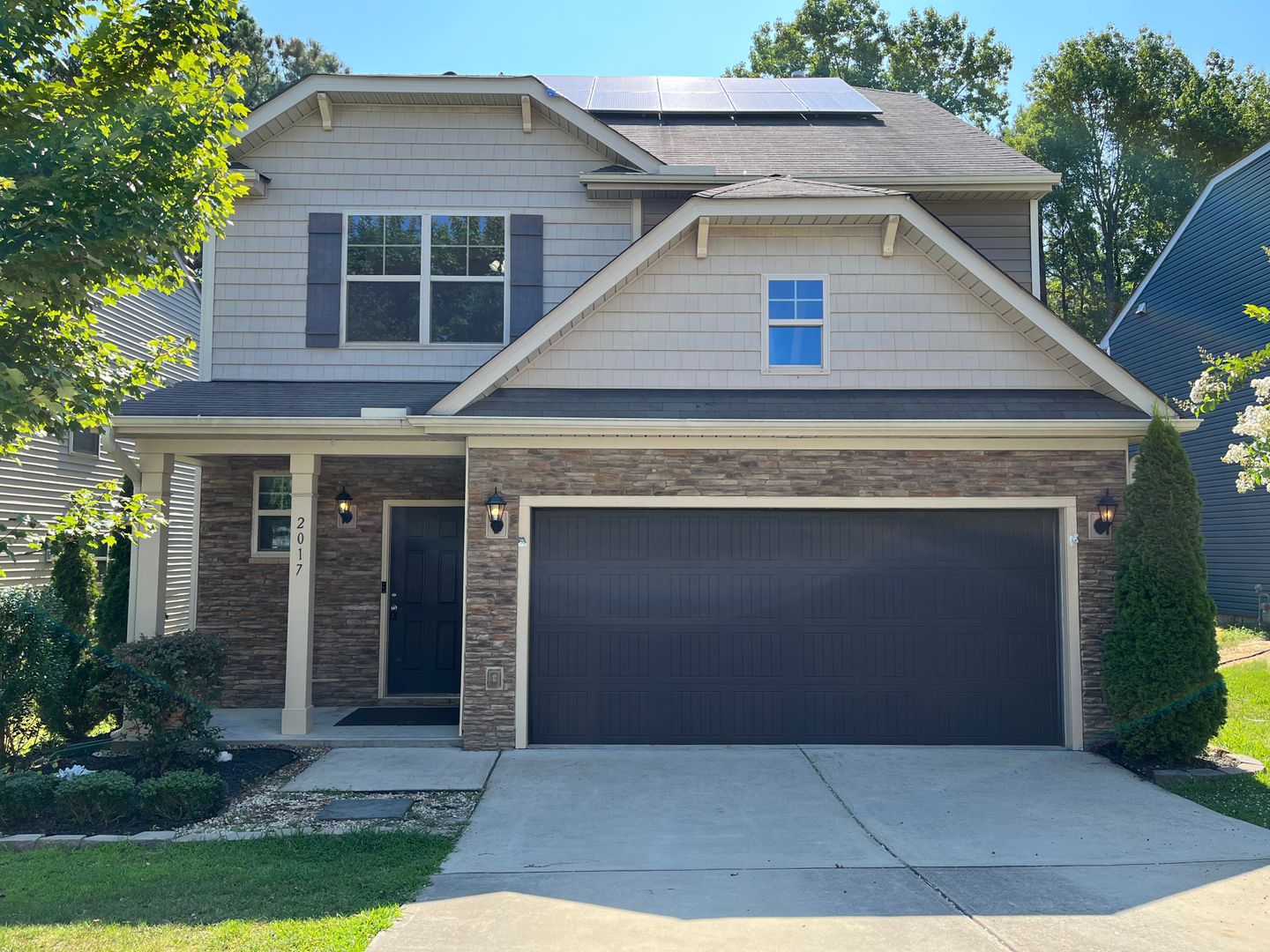 Raleigh House: 2017 Muddy Creek Court