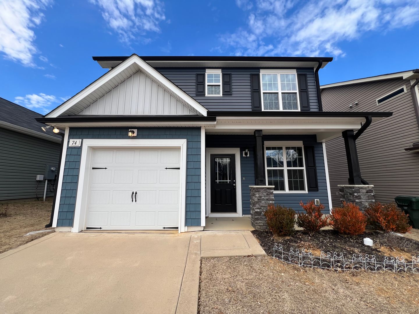 Clayton House: 74 Griffith Place