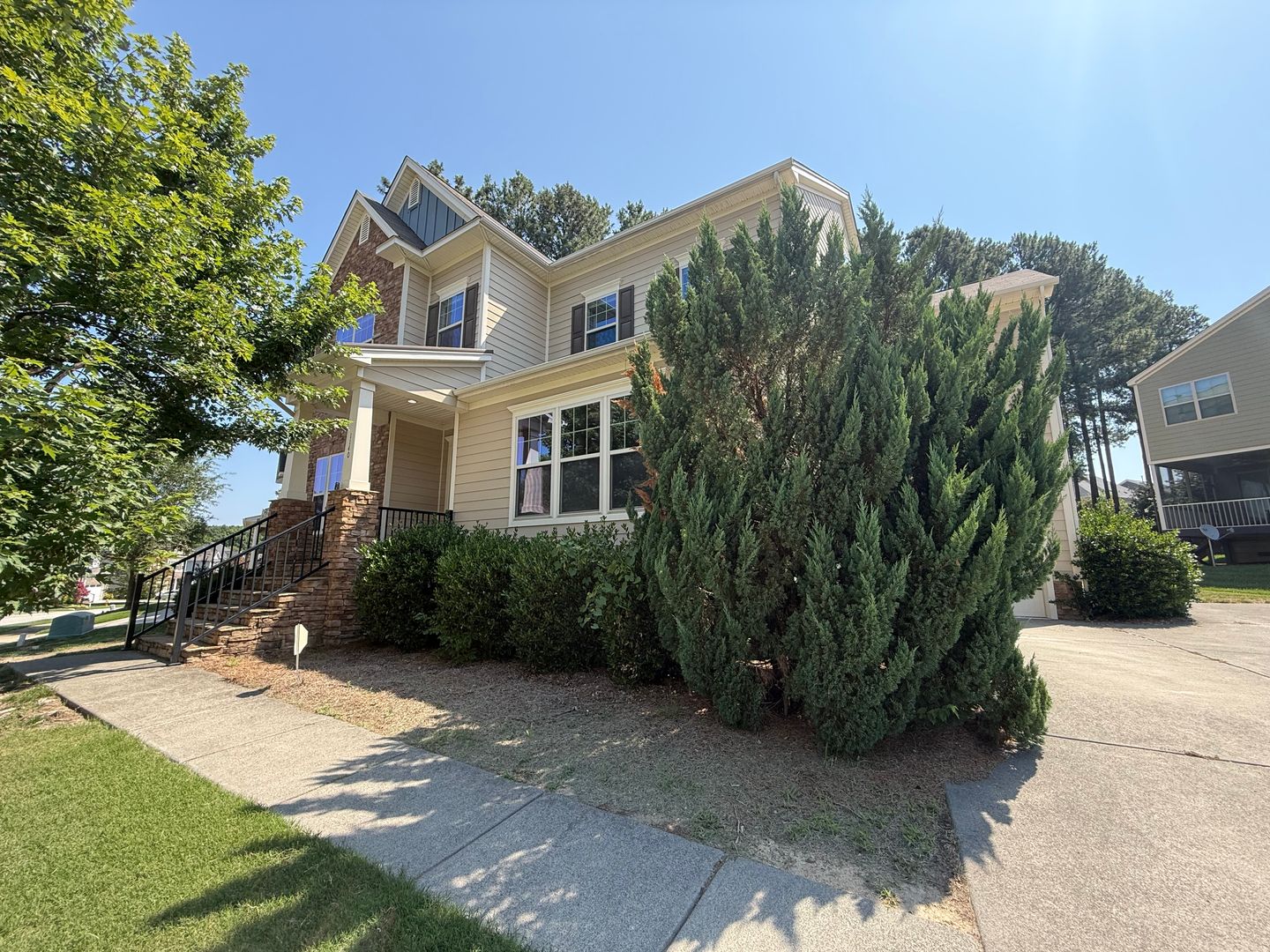 Wake Forest House: 1140 Litchborough Way