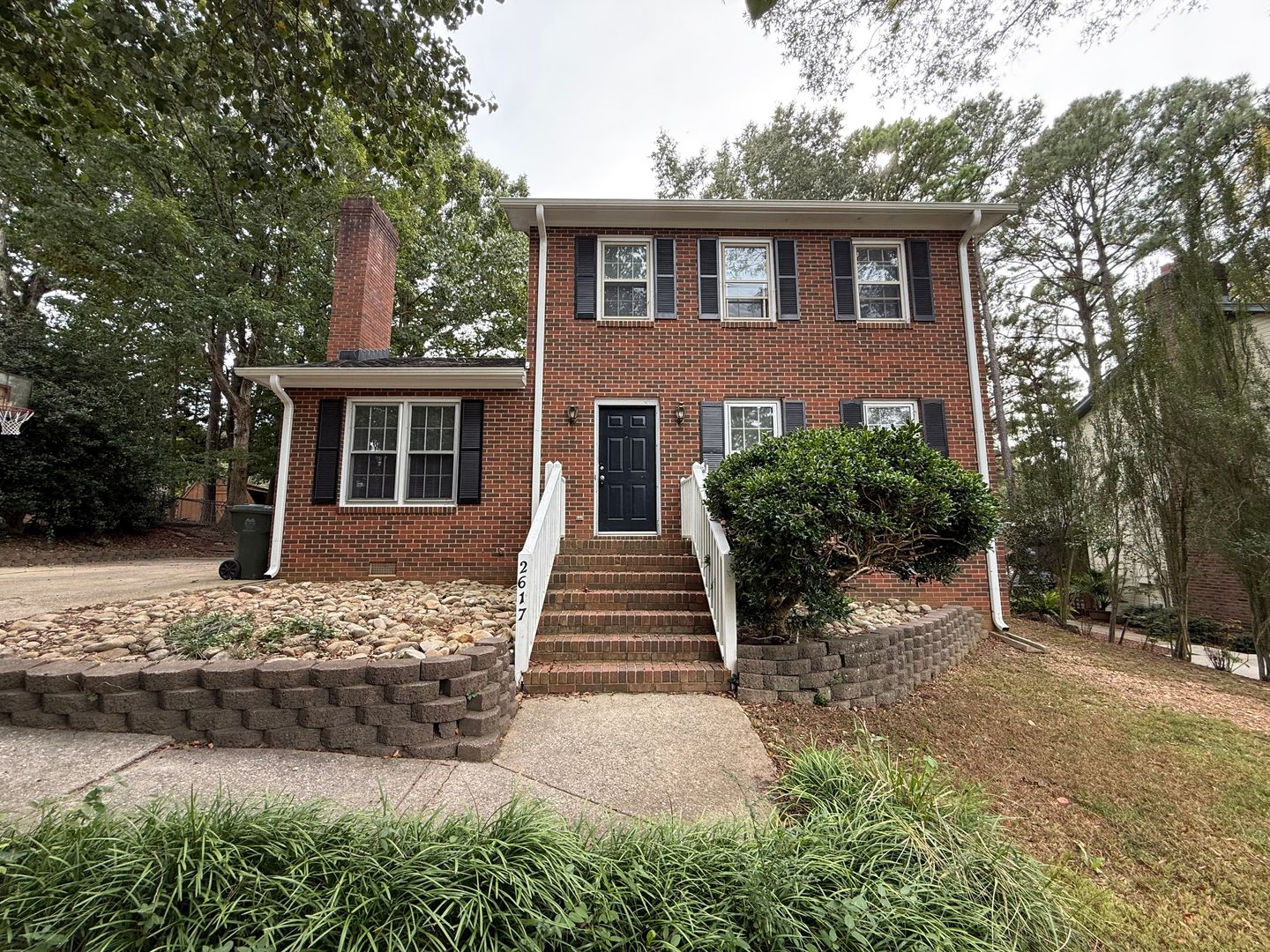 Raleigh House: 2617 Valley Woods Court