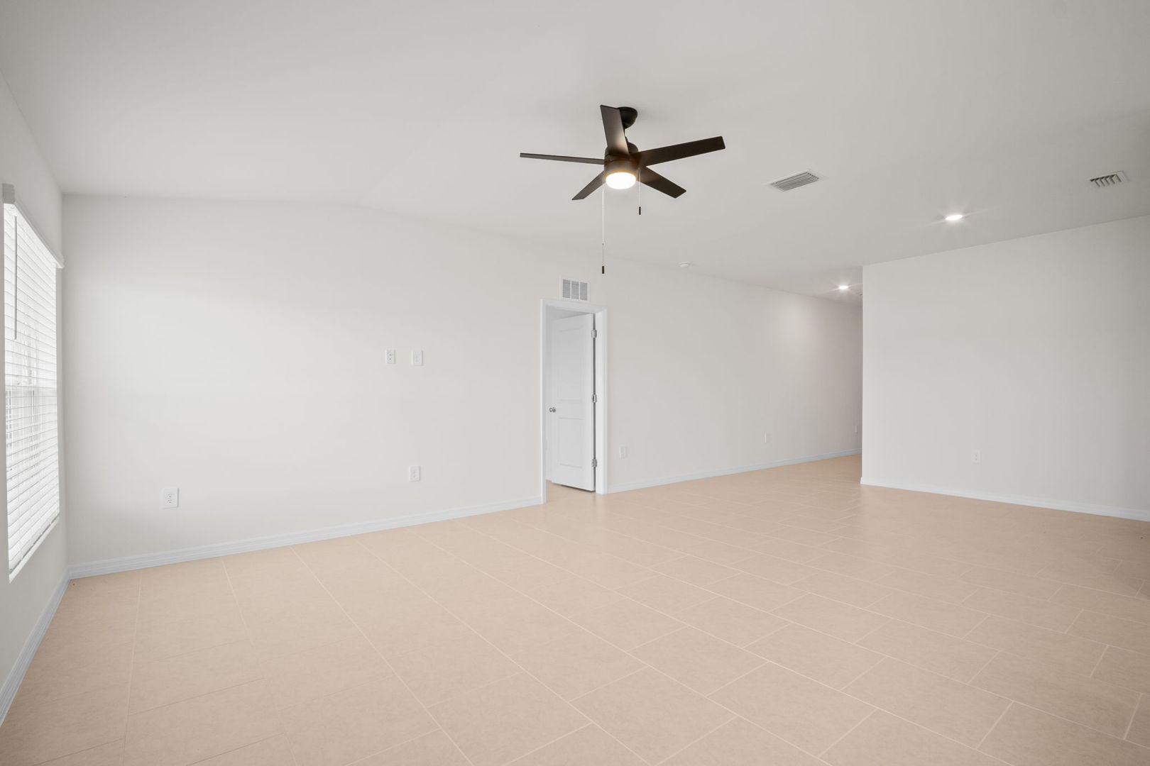 17633 Paradiso Way 7 of 12