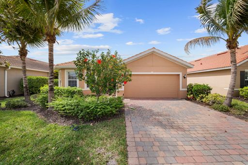 3278 Birchin Ln, Fort Myers, FL 33916