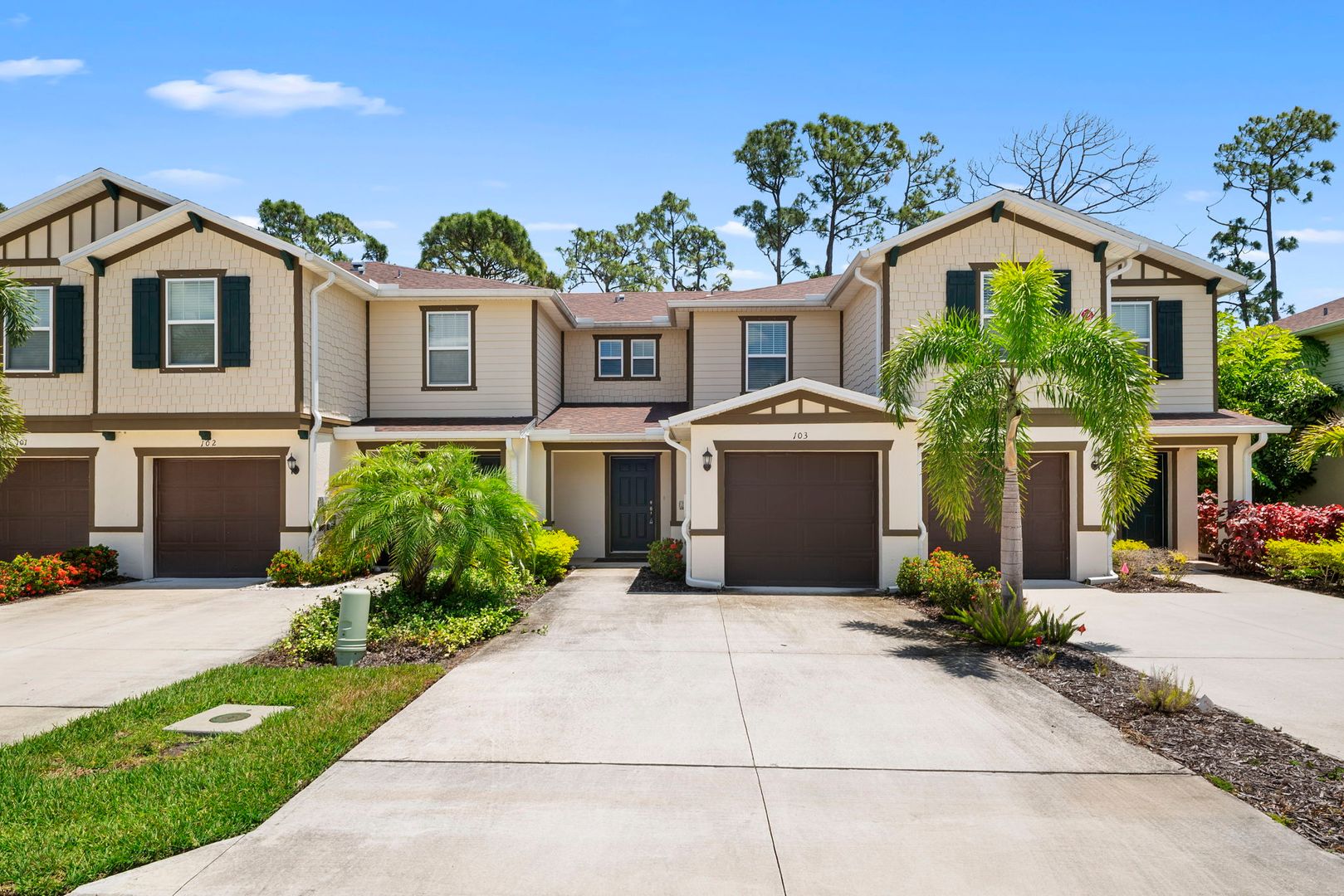North Fort Myers House: 15100 Caspian Tern Ct APT 103