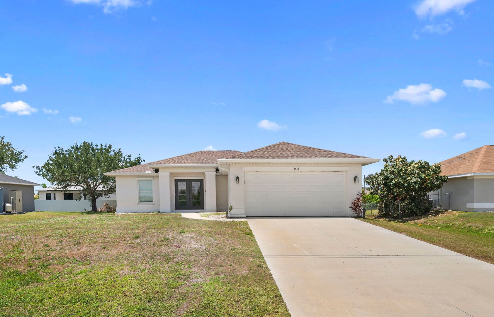 Cape Coral House: 202 NW 25th Pl
