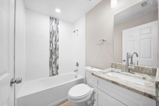 4716 13th St Sw, Lehigh Acres, FL 33973