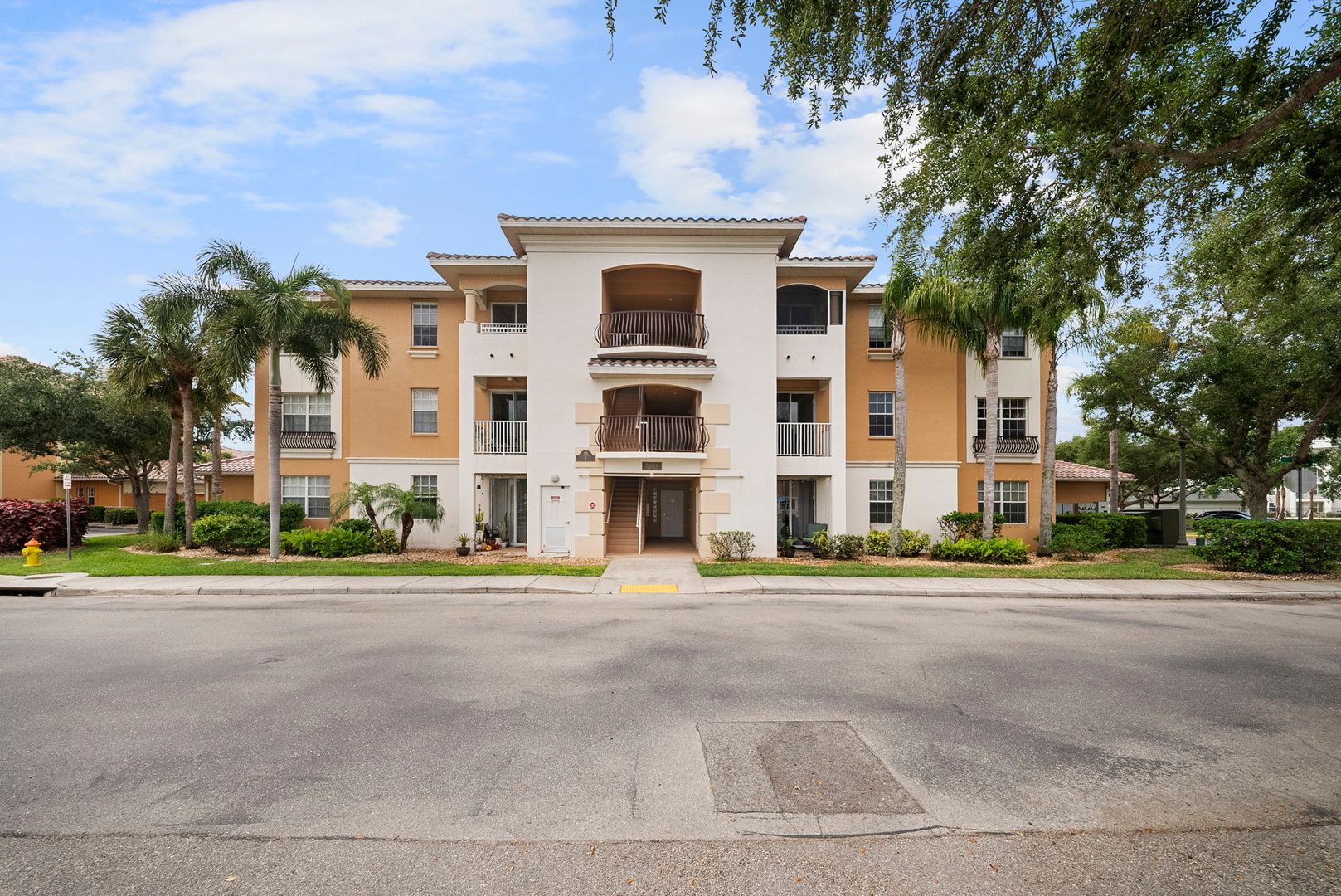CAPE CORAL House: 3940 POMODORO CIR 303