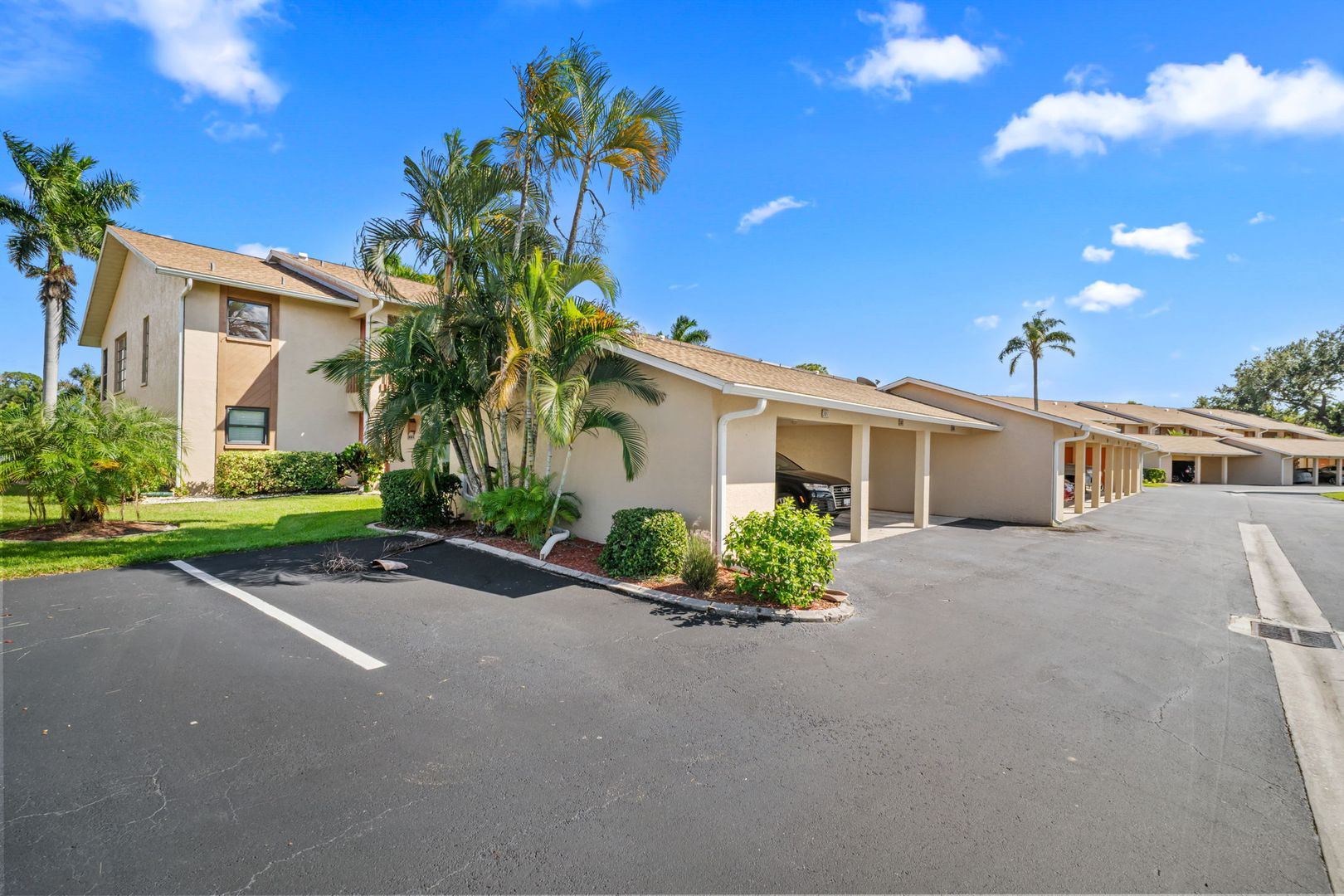 North Fort Myers Condo: 15350 MOONRAKER CT #309