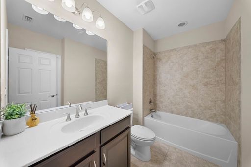 3278 Birchin Ln, Fort Myers, FL 33916