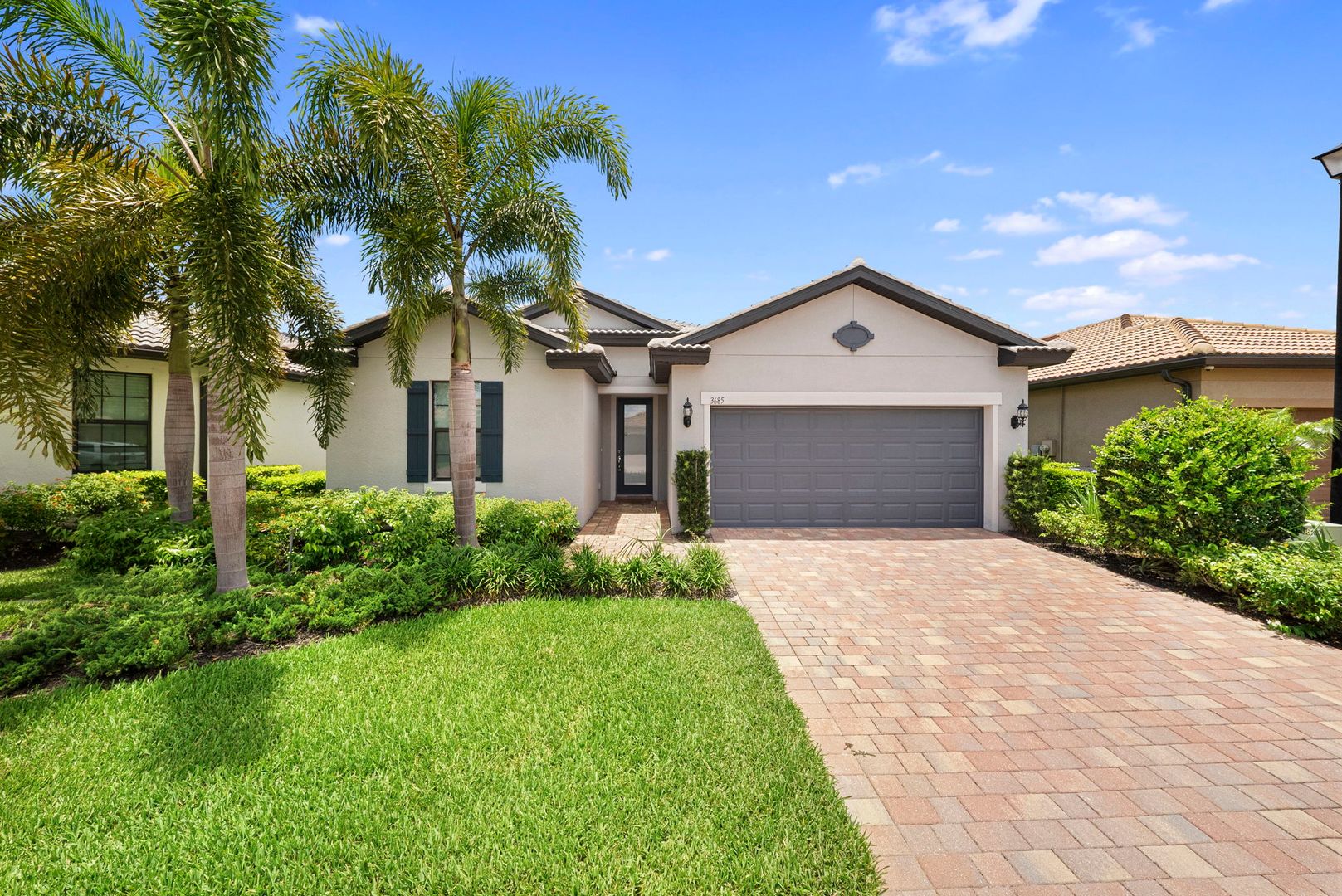 Alva House: 3685 East Hampton Cir