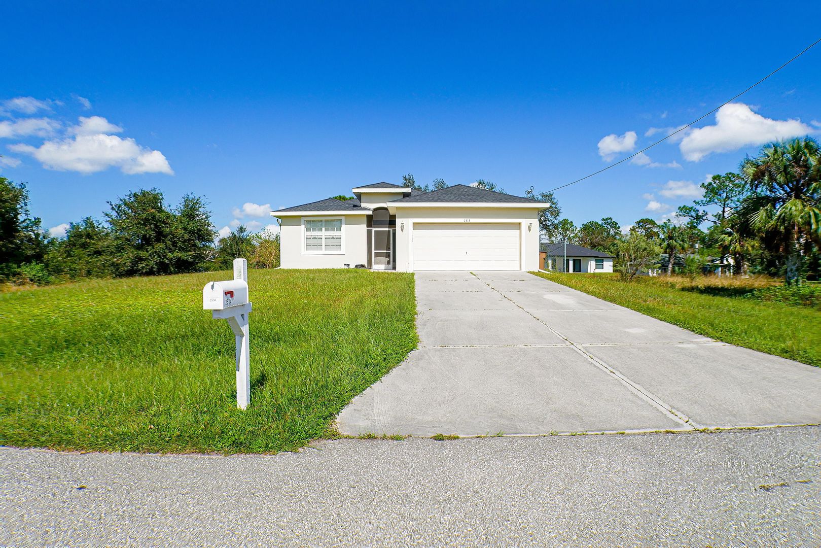 Lehigh Acres House: 2514 55th ST SW