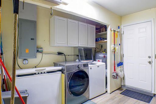 7189 Vassar Dr, Fort Myers, FL 33908