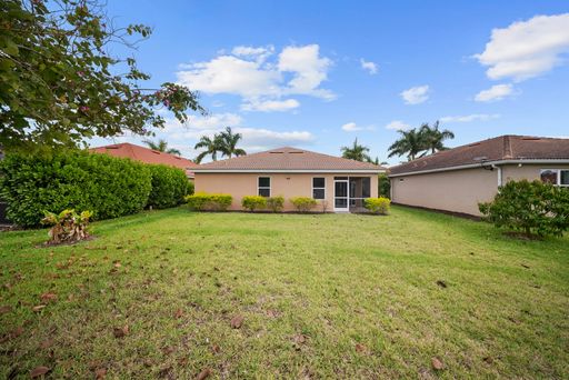 3278 Birchin Ln, Fort Myers, FL 33916