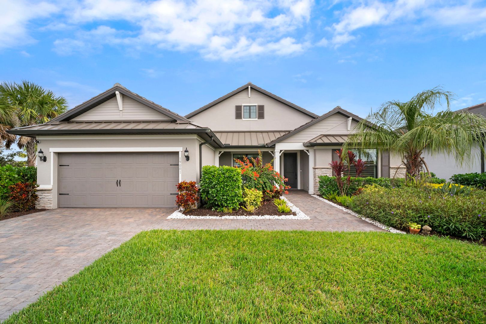 FORT MYERS House: 19001 Aqua Shore Dr
