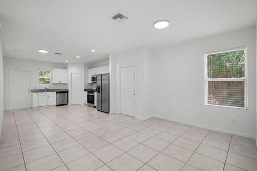 3309 Armstrong Ct, Fort Myers, FL 33916