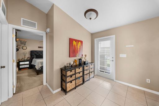  3205 38th St W, Lehigh Acres, FL 33971