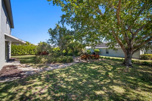 21768 Brixham Run Loop, Estero, FL 33928