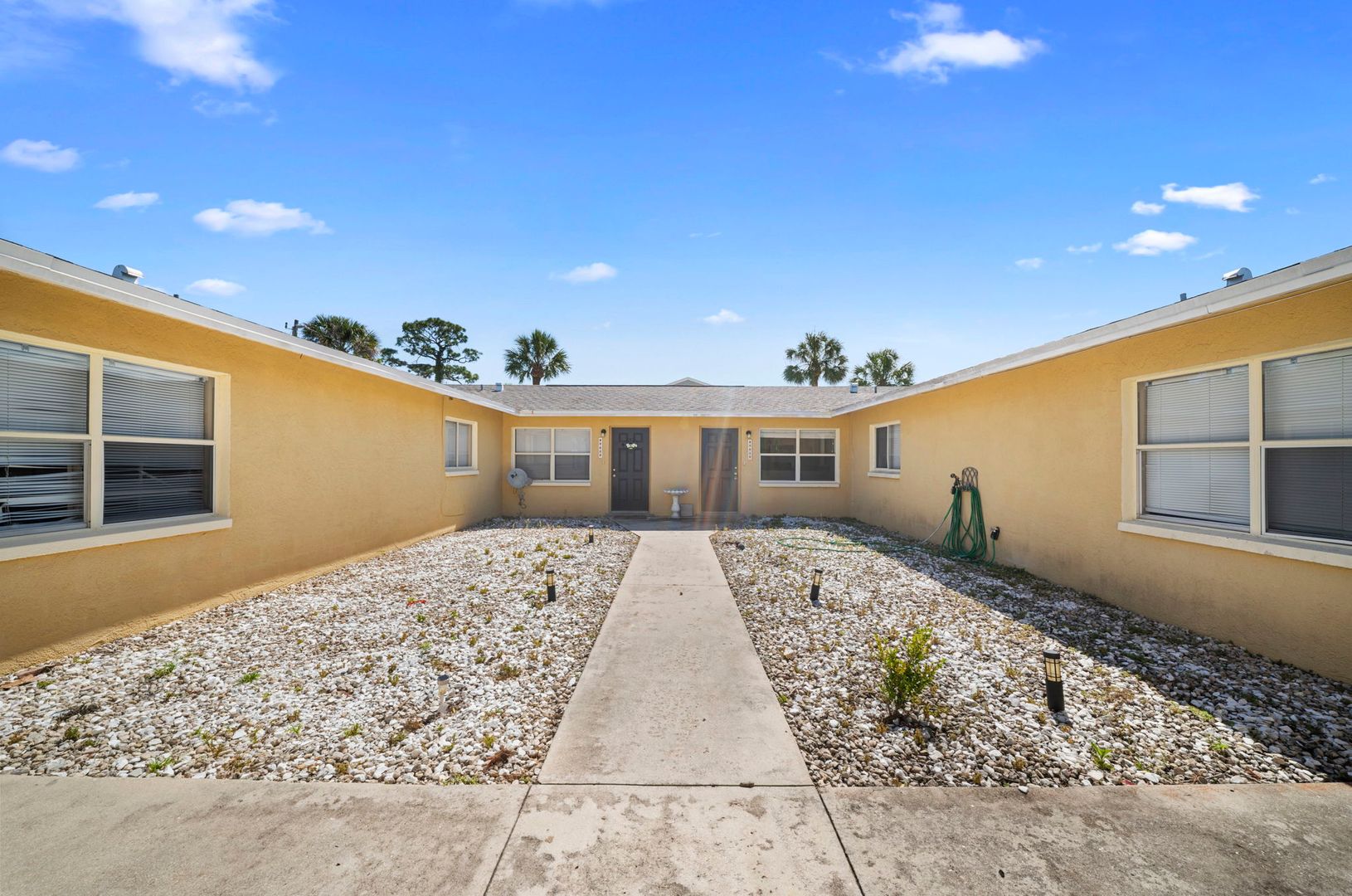 Fort Myers Apartment: 13401-13407 Pine Needle Ln