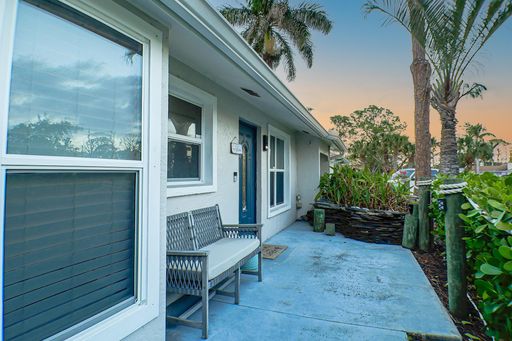 7189 Vassar Dr, Fort Myers, FL 33908