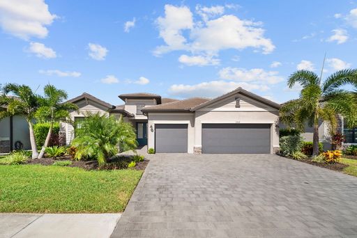 Stunning new construction home located in Timbercreek 3 bedroom+ DEN, 3 bathroom house with 3-car garage – photo 1