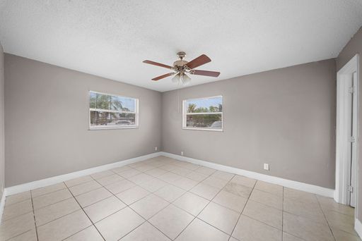 5458 5th Ave, Fort Myers, FL 33907