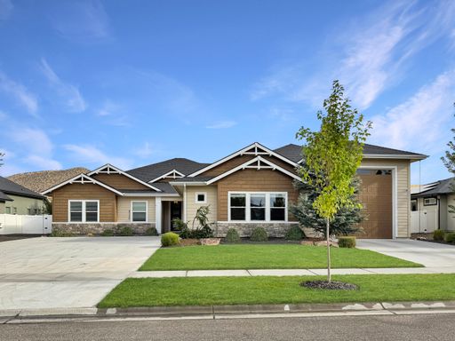 Luxury Pet-Friendly 4-Bedroom Home with 4-Car Garage, RV Parking & Community Pool in Dry Creek Ranch – photo 1