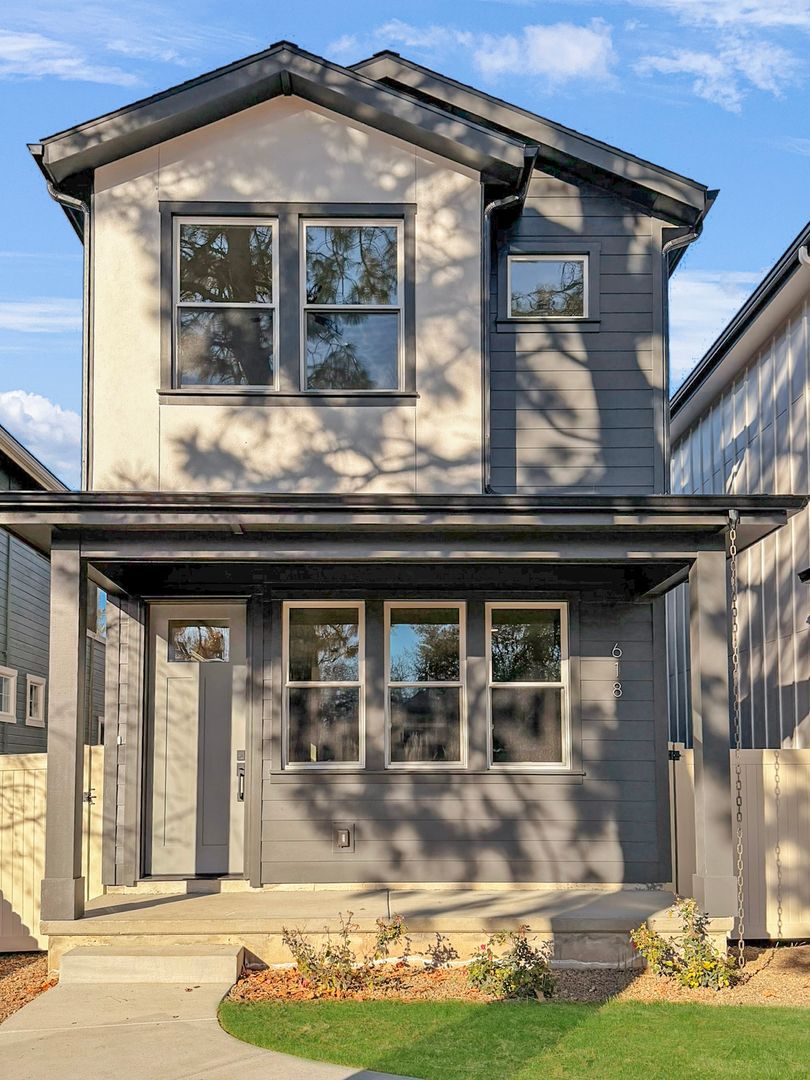 Boise House: 618 E Krall St