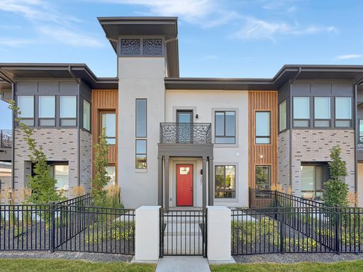Pet-Friendly 3-Bedroom Eagle Townhome Near Downtown, Shopping, Dining, Parks & Greenbelt with Private Balcony & EV Charger