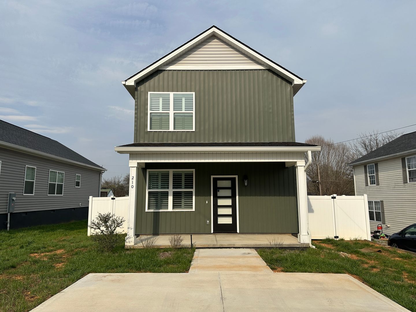 Maryville House: 210 7th St.