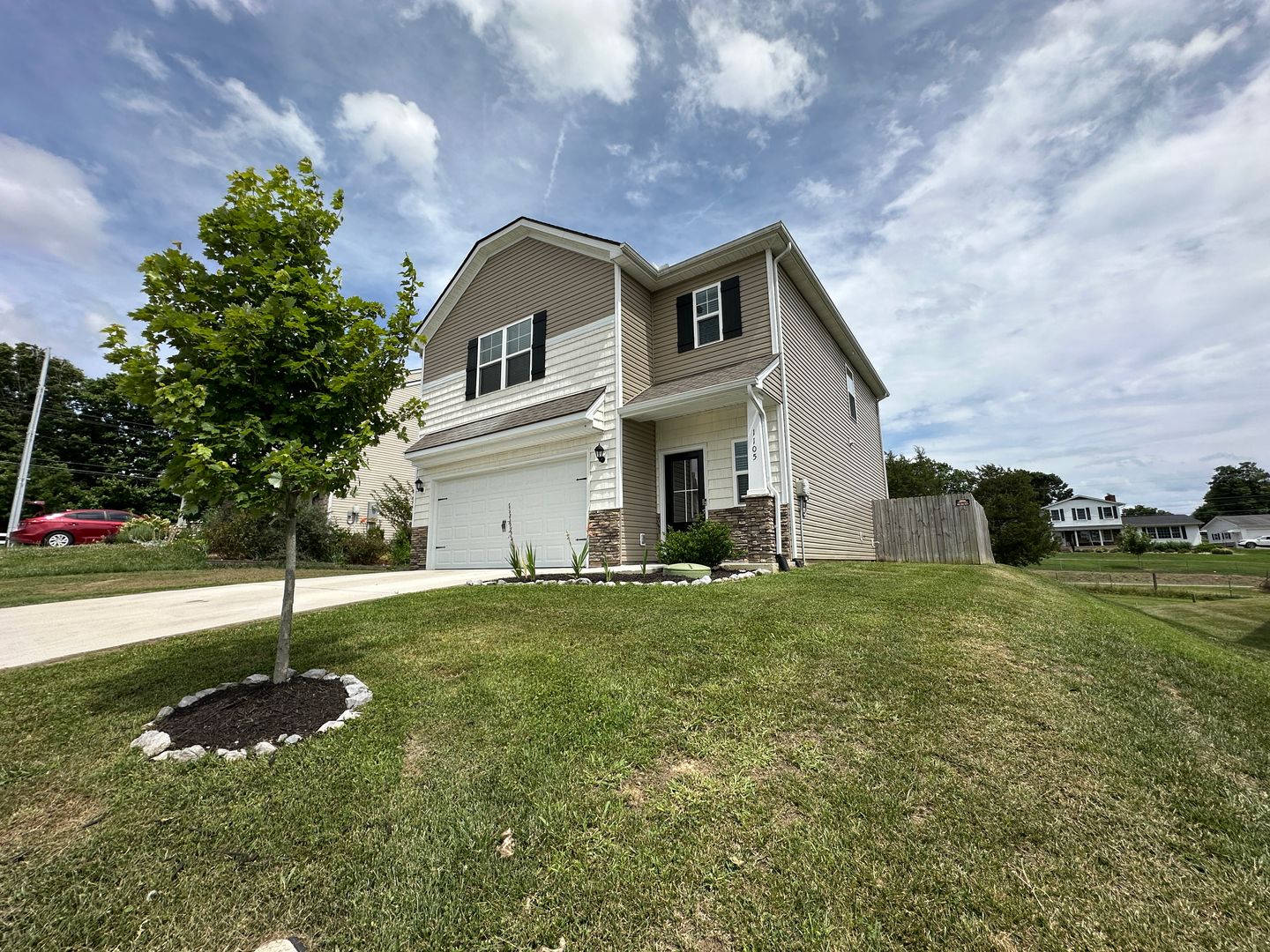 Sevierville House: 1105 Beacon Rd.