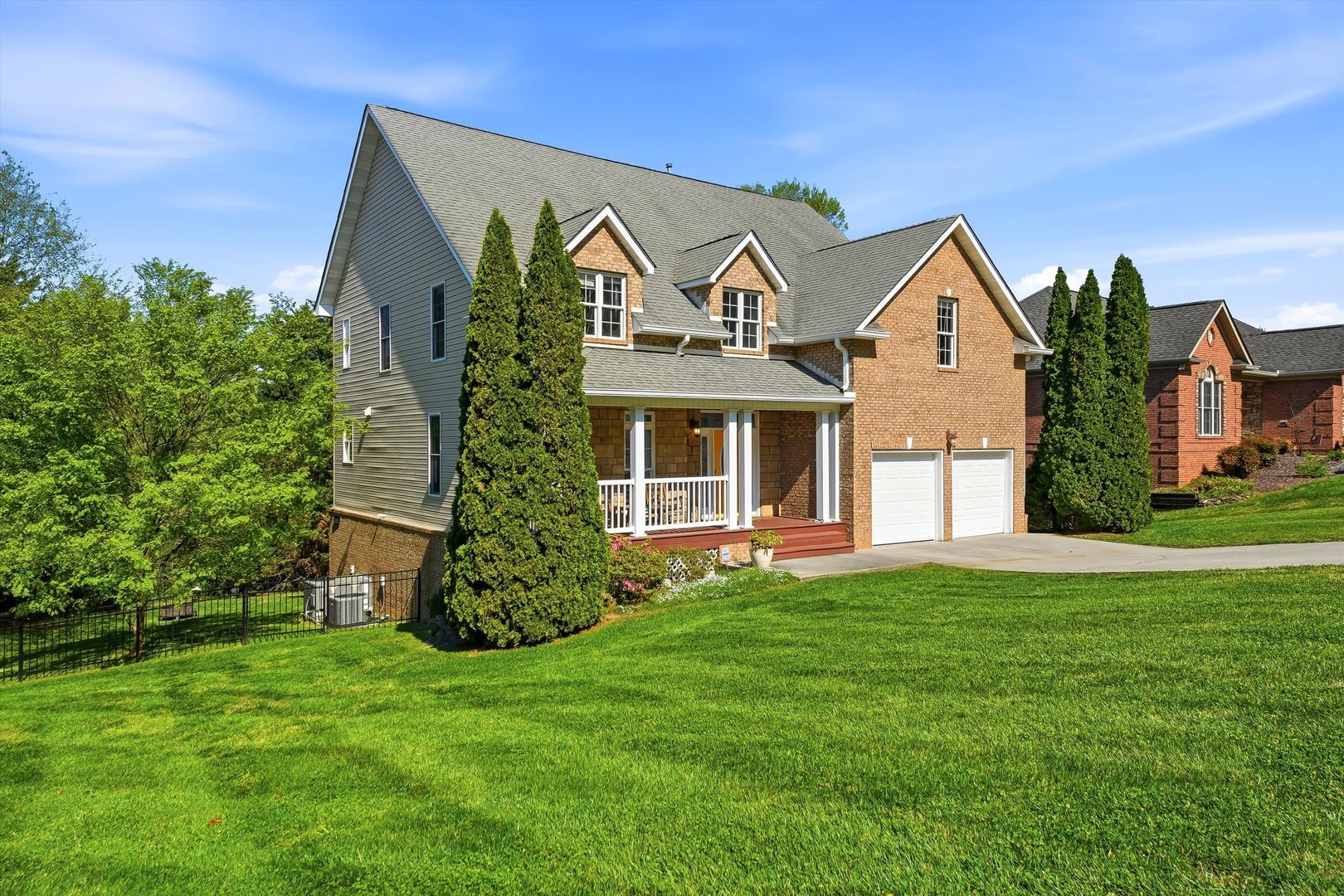 Knoxville House: 2009 Cascade Falls Ln.