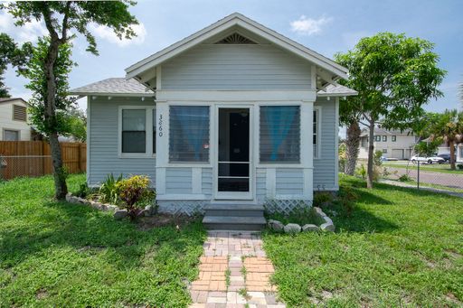 3860 Burlington Ave N – Charming 2/1 Bungalow with Beach-House Vibe & Fenced Yard – photo 1