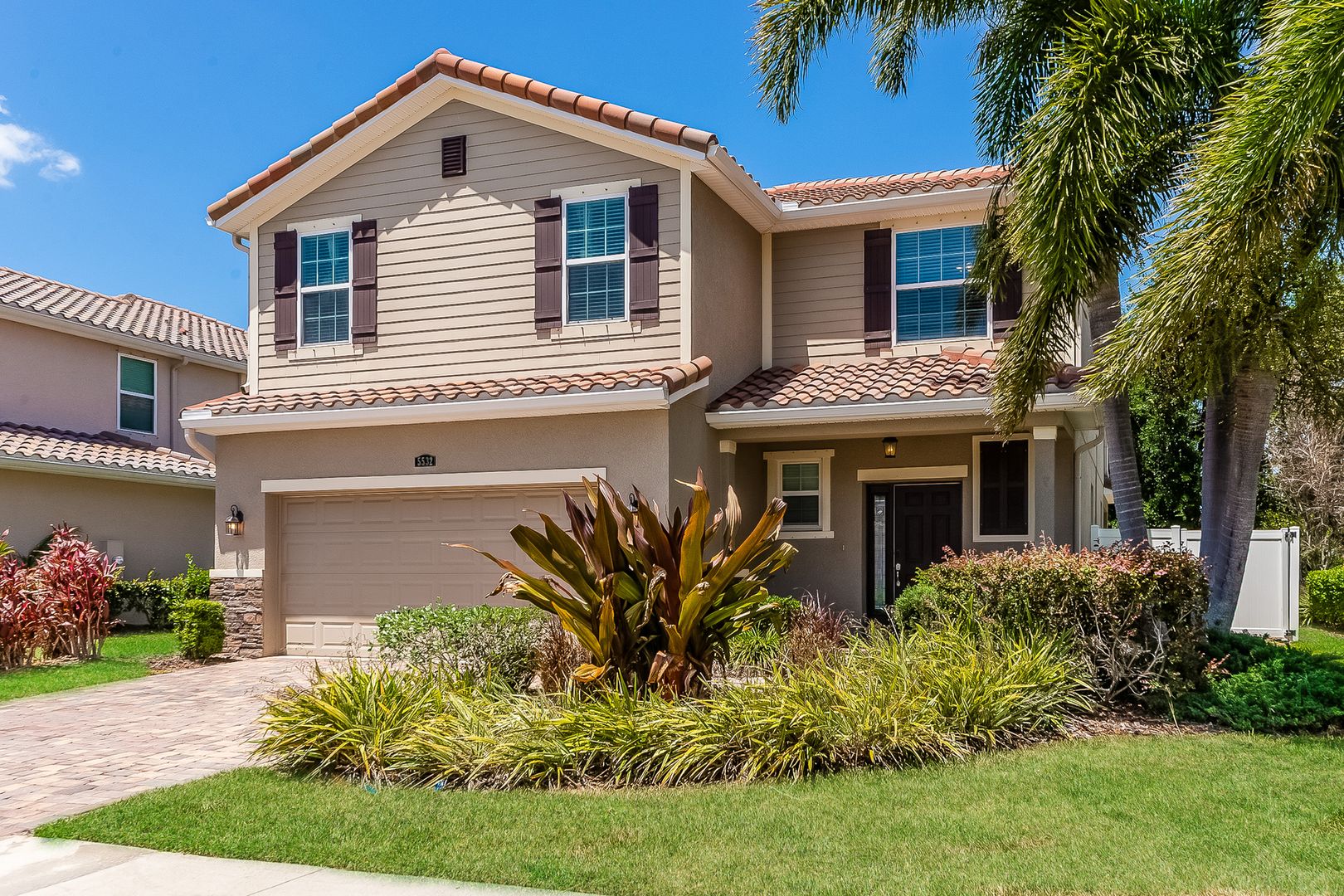 Sarasota House: 5532 Pamplona Way