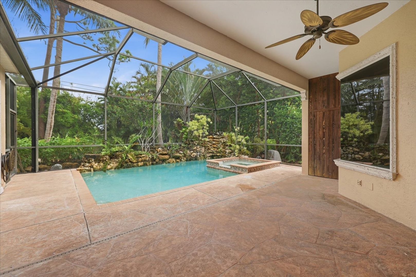 124 Turquoise Ln 10 of 12