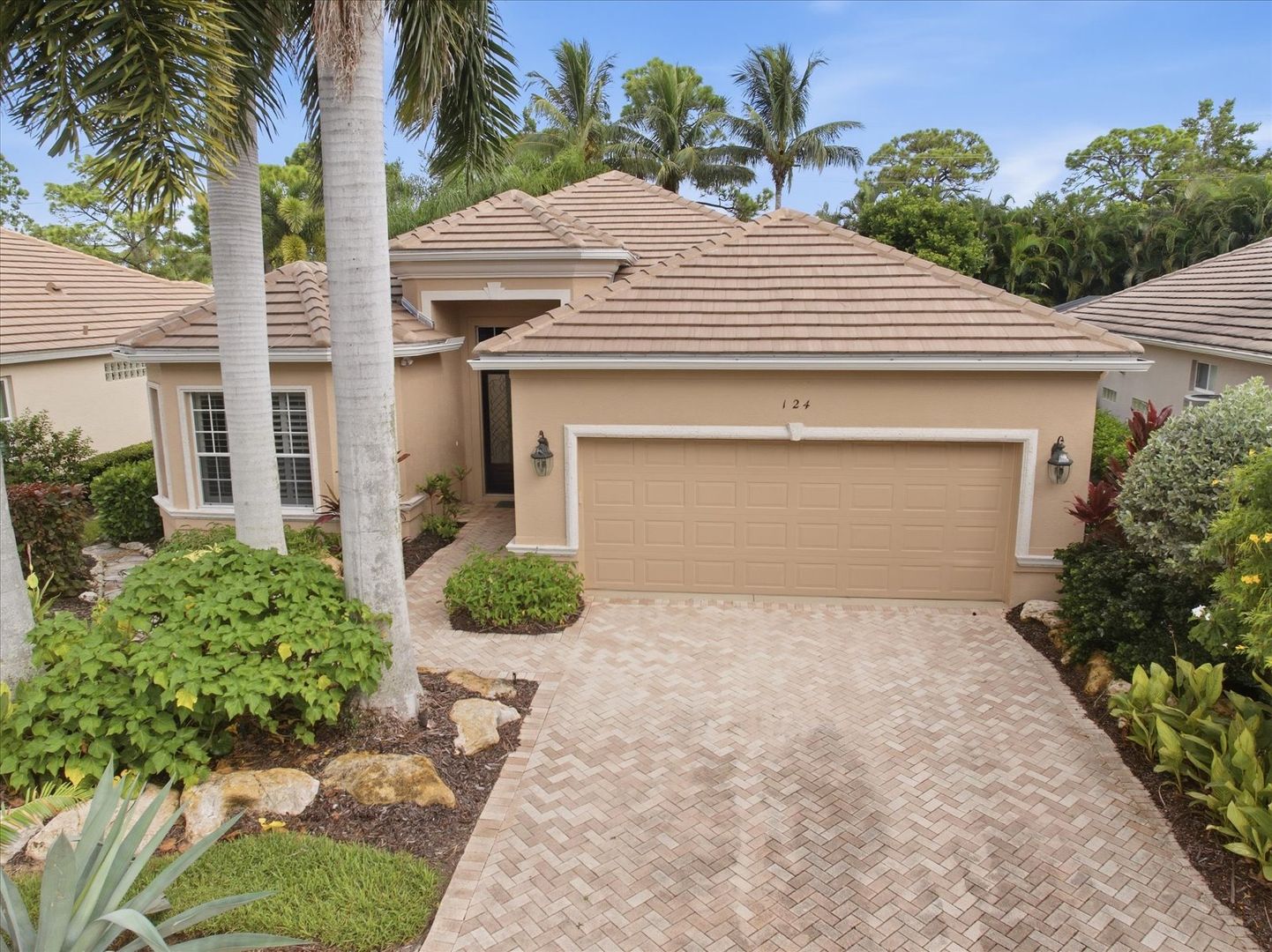 124 Turquoise Ln 4 of 12