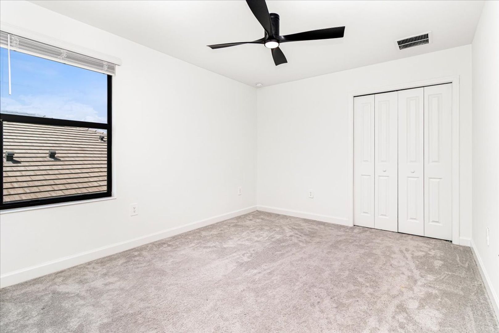 4873 Seafoam Trail 29 of 59
