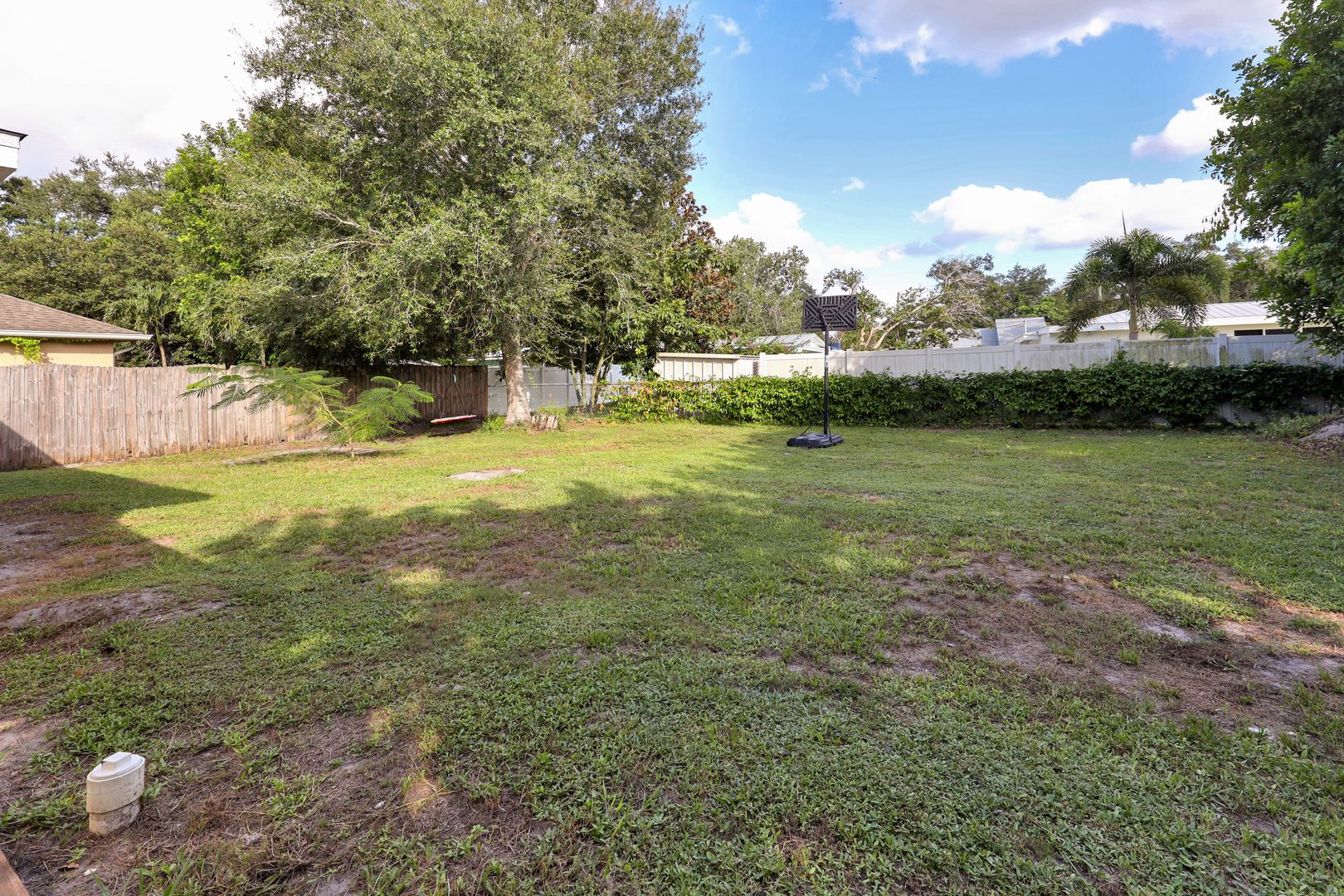 4462 Brooksdale Dr 9 of 12