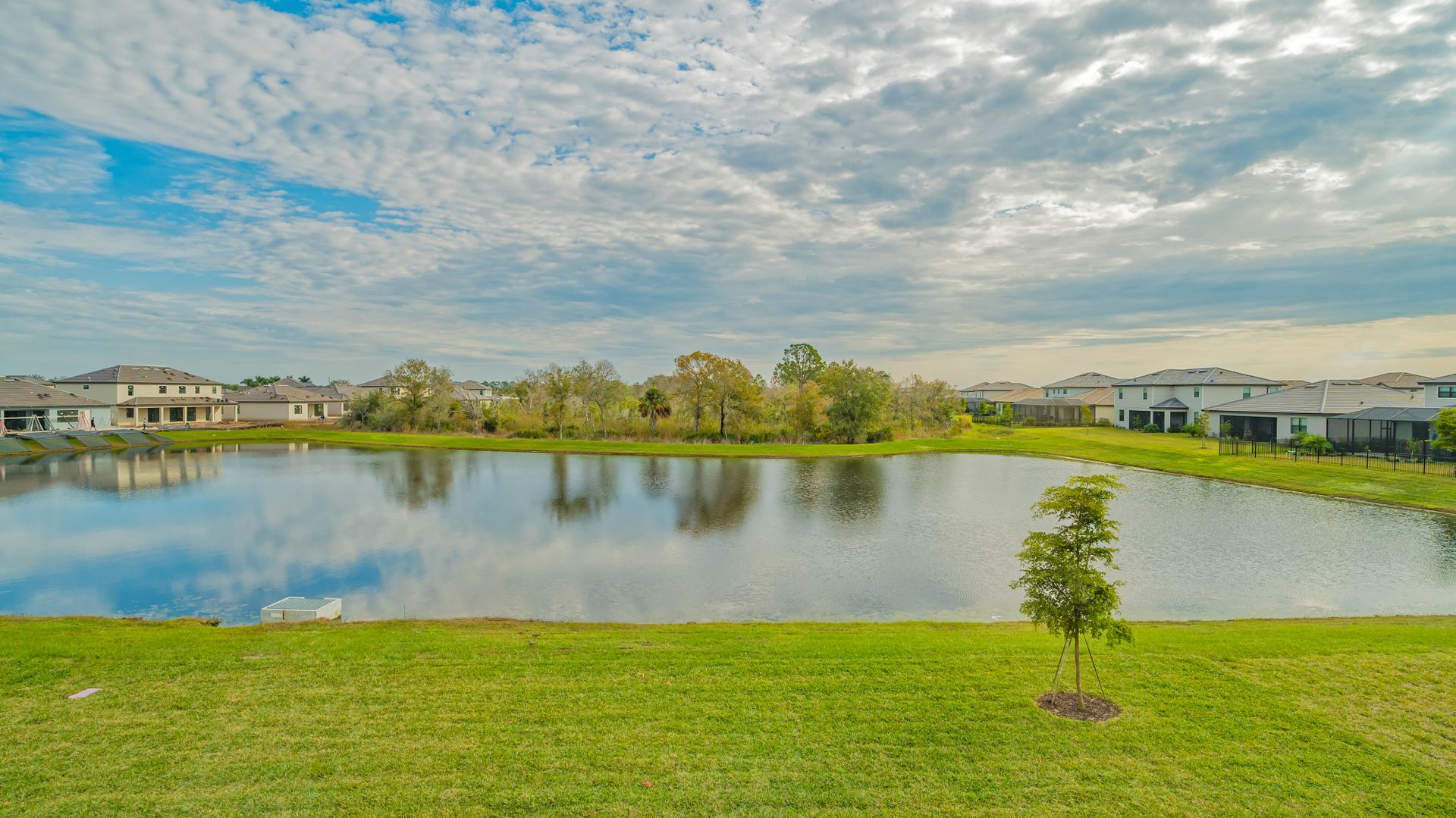 4873 Seafoam Trail 16 of 59