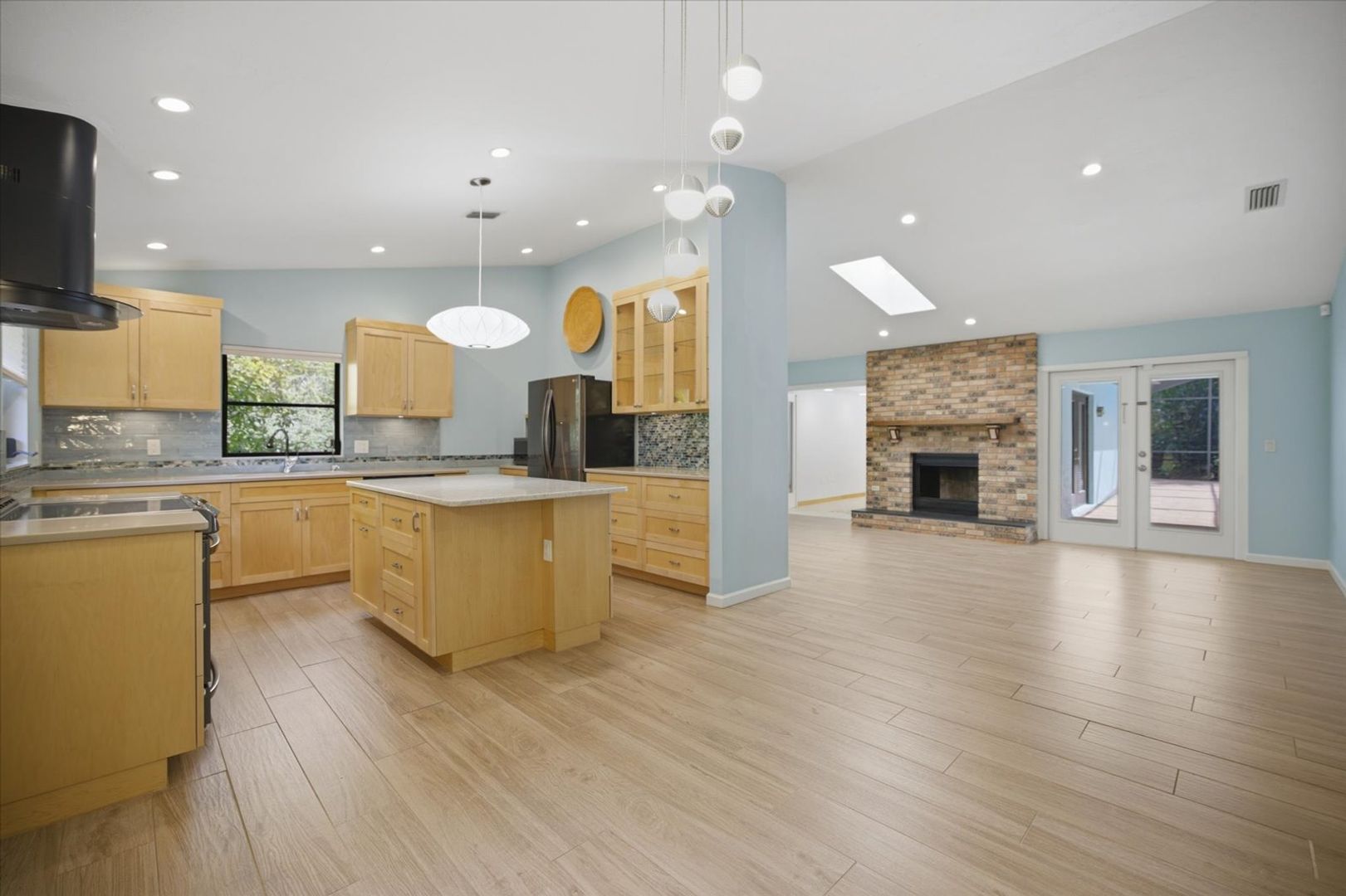 Sarasota House: 4852 Brywill Cir