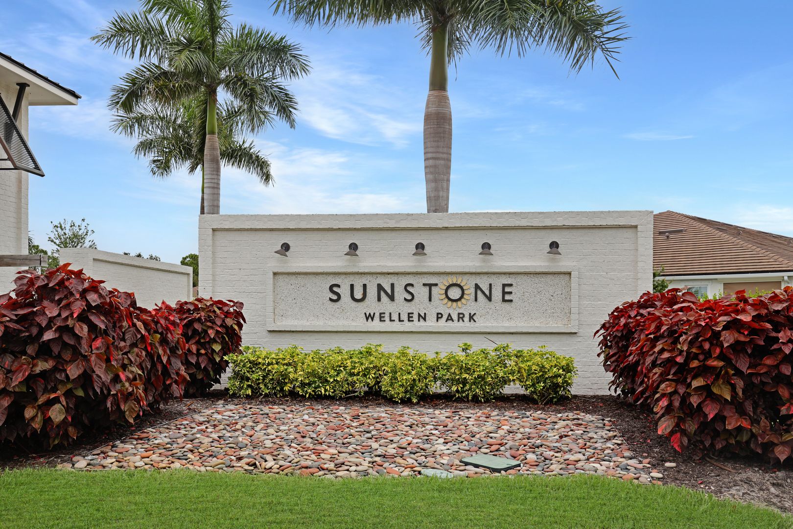 Venice House: 17982 Grand Prosperity Dr