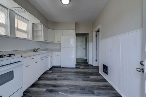 SECTION 8 ACCEPTED - 2 Bed 1 Bath in Tower Grove South – photo 1