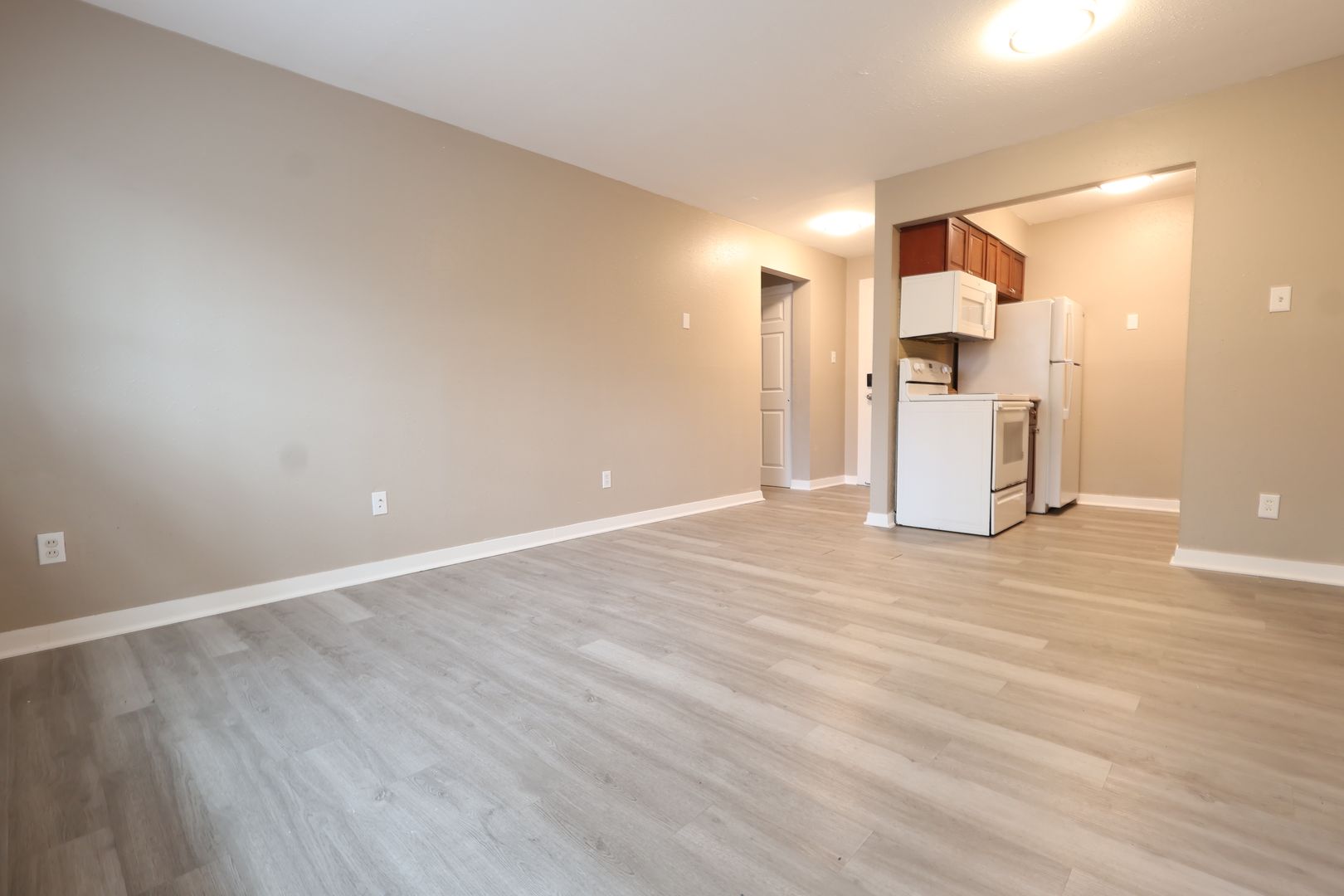 St. Louis Apartment: 3021 PESTALOZZI - 105