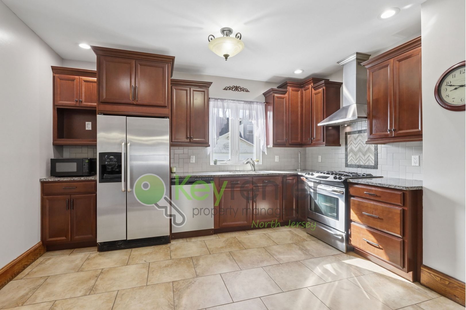 Kearny House: 364 Chestnut Street