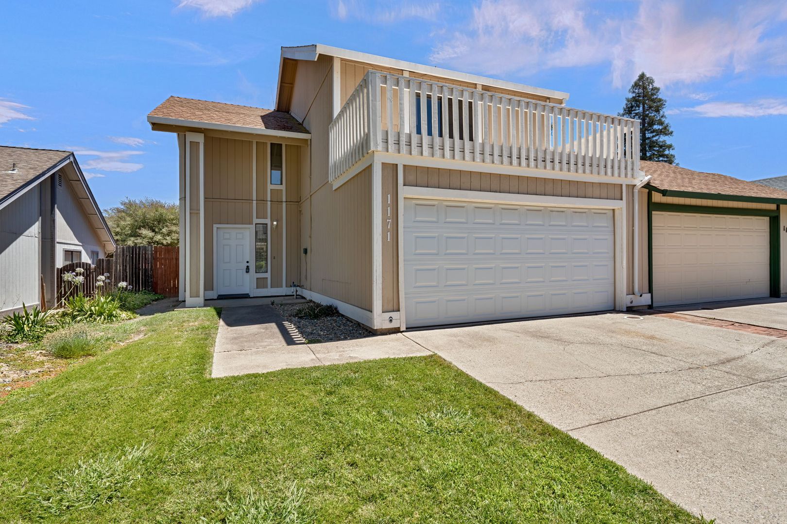 Roseville House: 1171 Meadow Gate