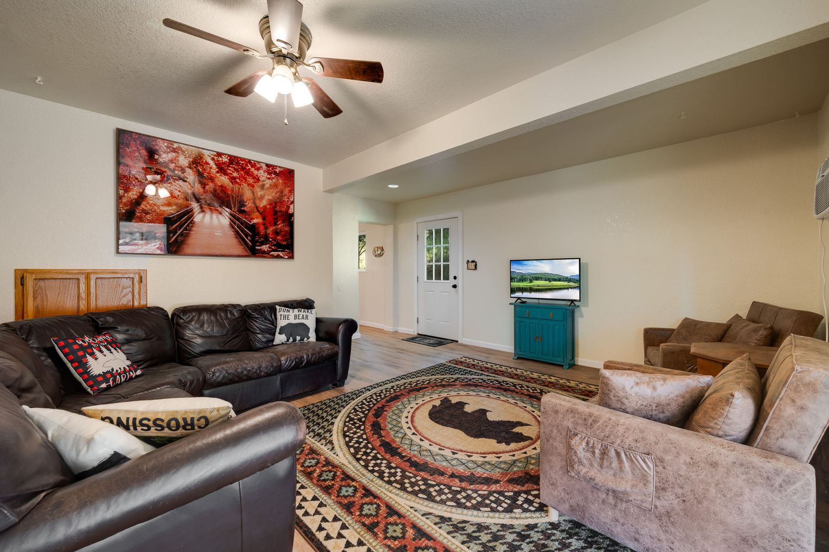 El Dorado Hills House: 387 Salmon Falls Rd