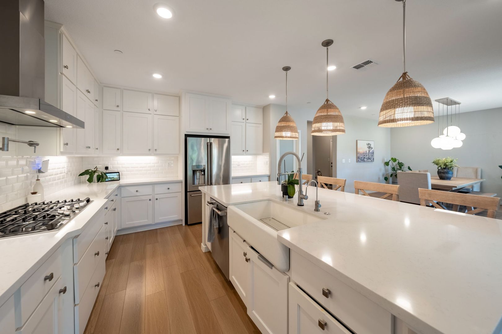 Folsom House: 4623 Flagstaff Drive