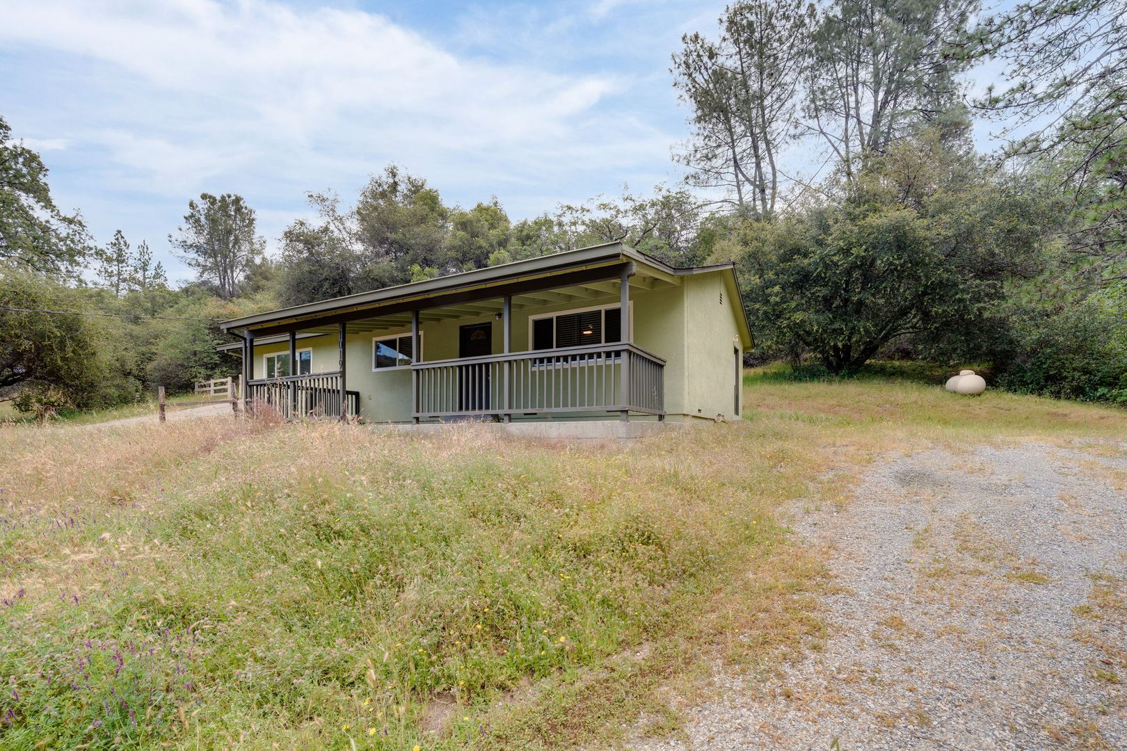 Somerset House: 1019 Mt. Aukum Ct