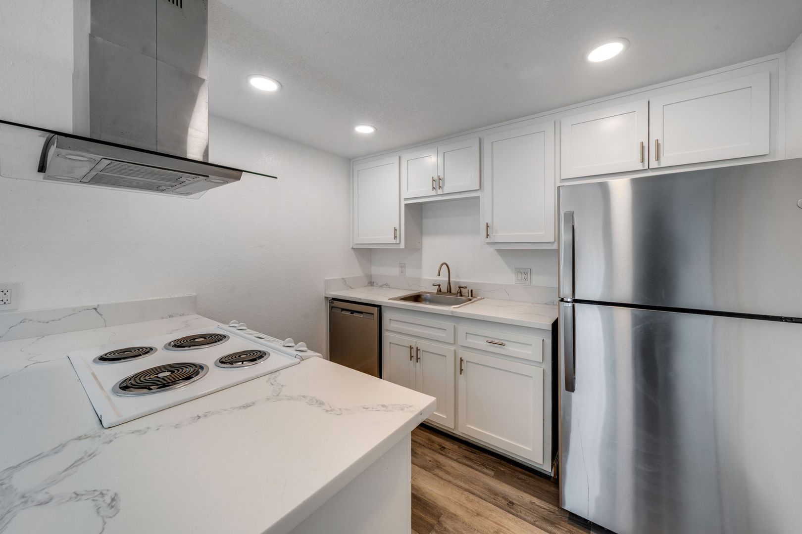 Orangevale House: 9681 Lake Natoma Dr