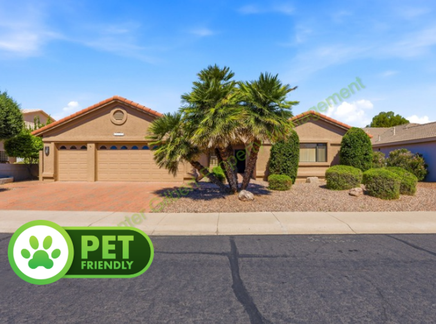 Chandler House: 432 W Champagne Dr