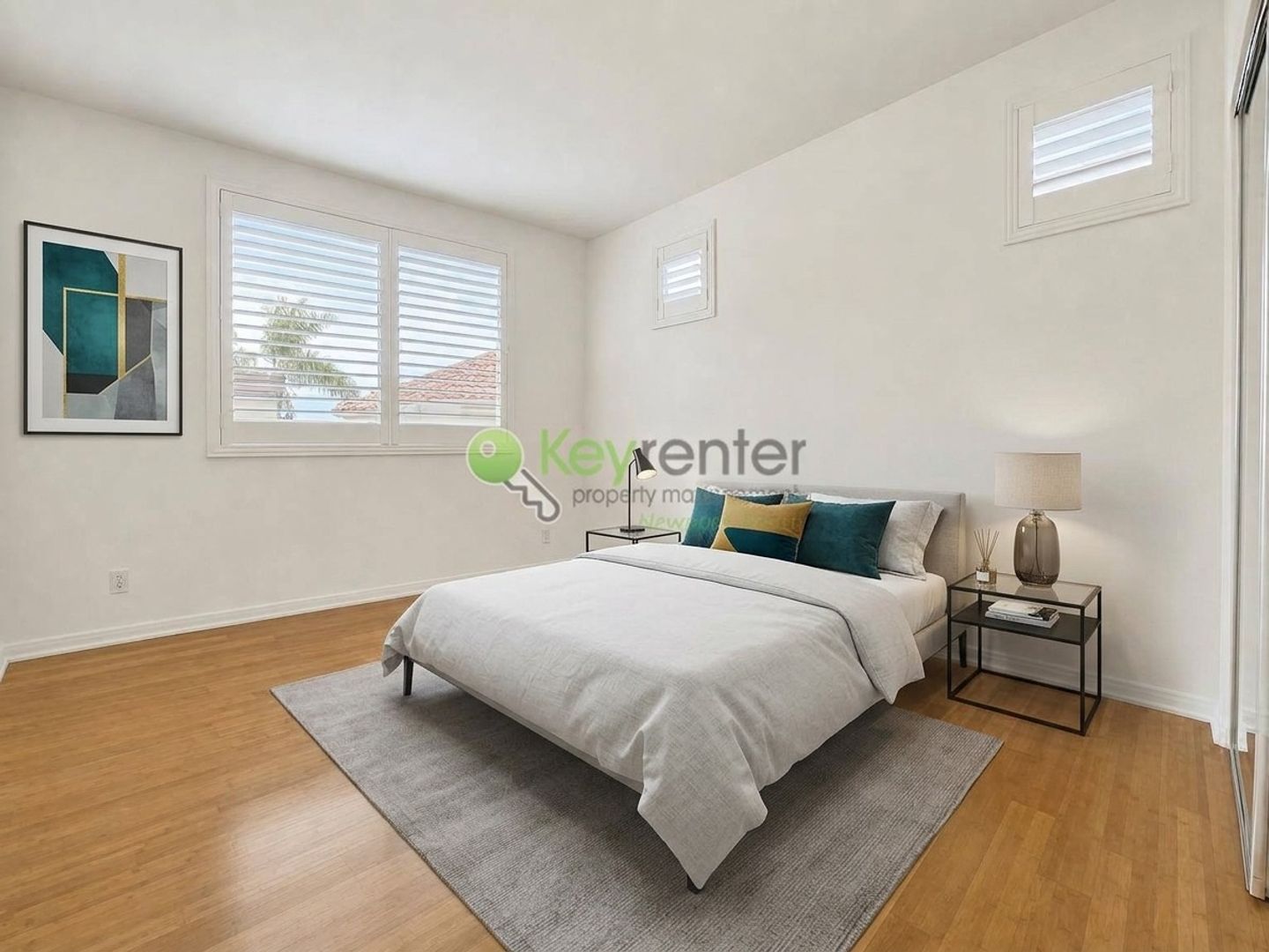 302 E 16th Street 12 of 12
