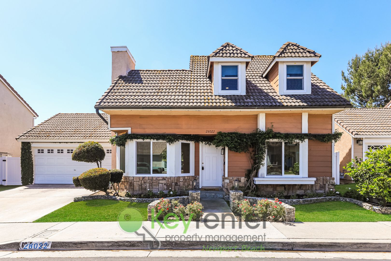 Mission Viejo House: 28022 Thompson